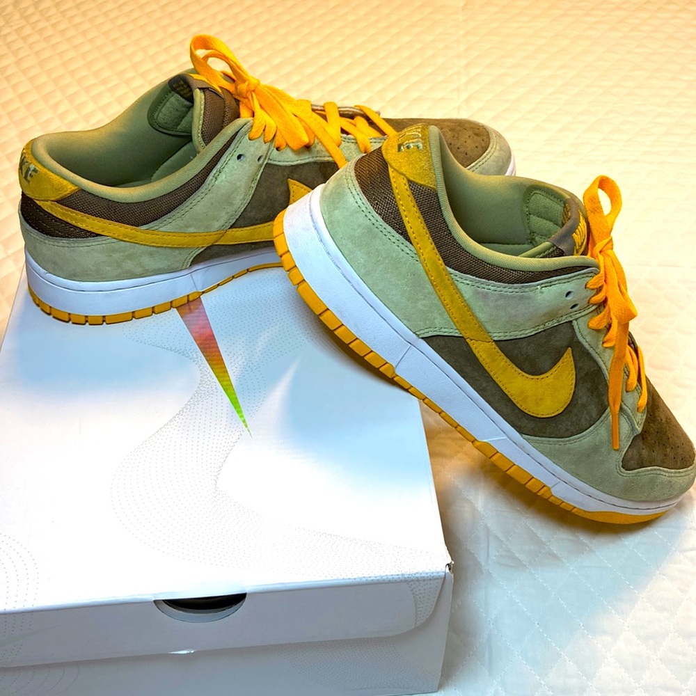 NIKE DUNKS LOW RARE “Dusty Olive” Colorway. Only Dropped One Time.. Size 12. - Picture 5 of 13